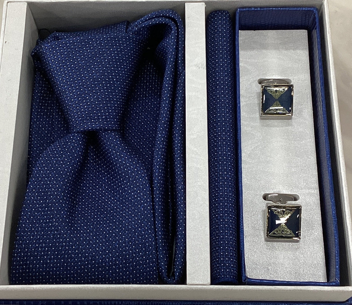 Pierre Cavelli Men’s Paisley Tie, Pocket Square & Cufflinks Gift Set