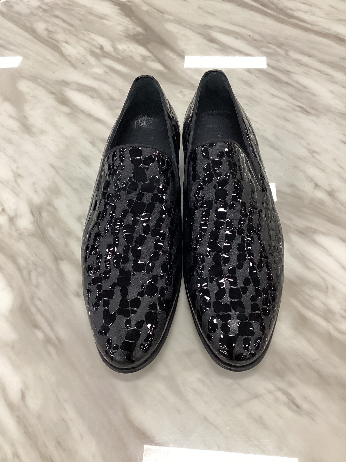 Marco Divaio Men’s Shiny Patterened