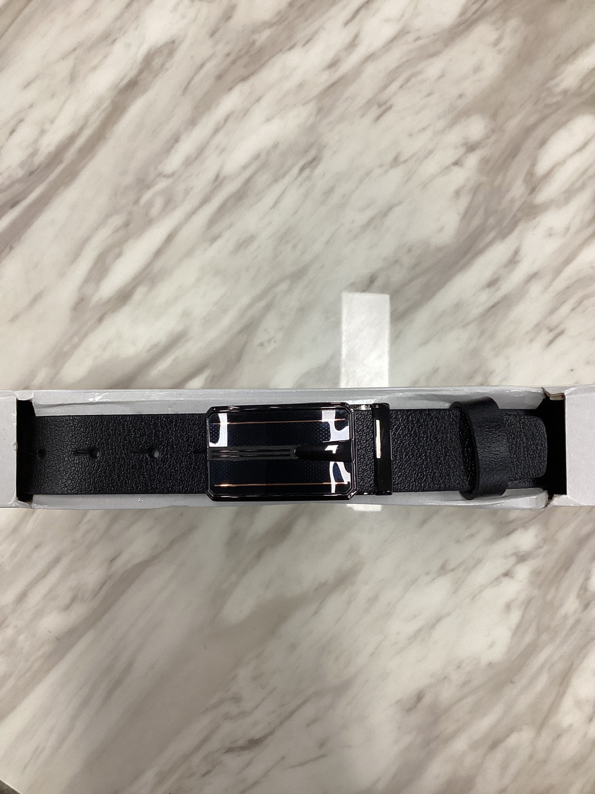 Men’s Classic Leather Belt – Hole Buckle