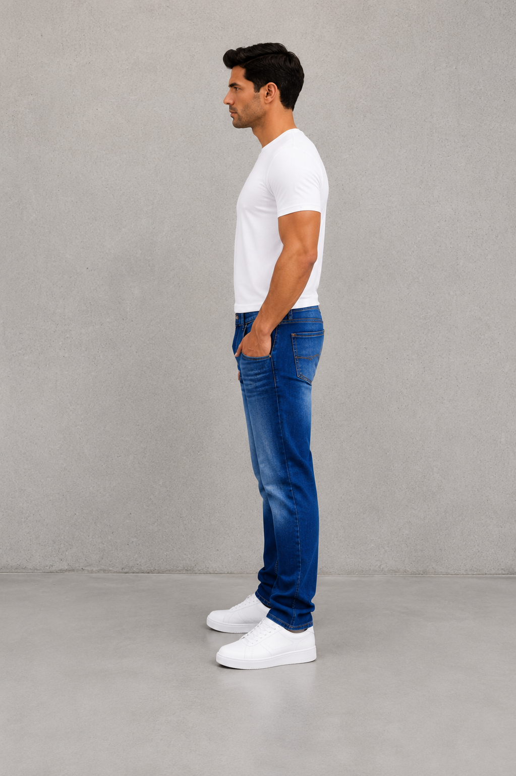 Men’s Blue Wash Straight Leg Jeans.(FFFF)