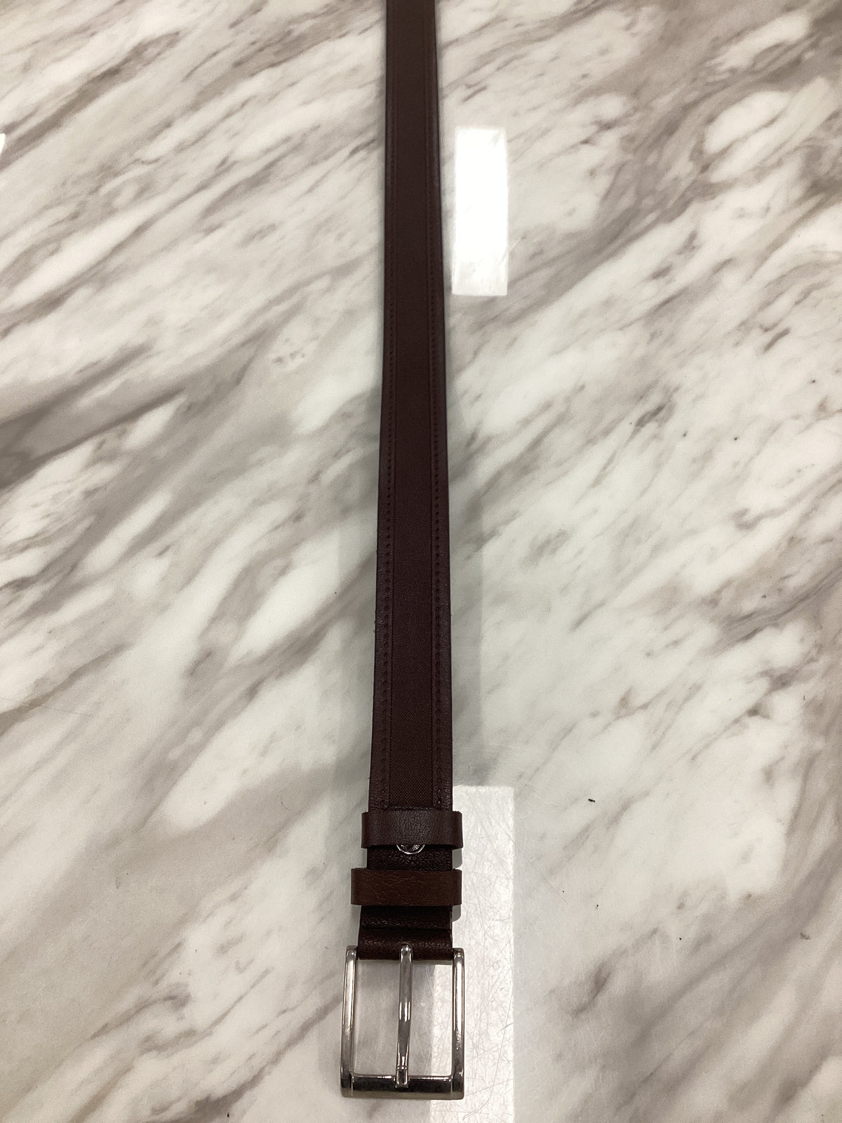 Men’s Classic Leather Belt – Hole Buckle