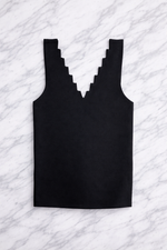 Women’s Ribbed Knit V-Neck Crop Top