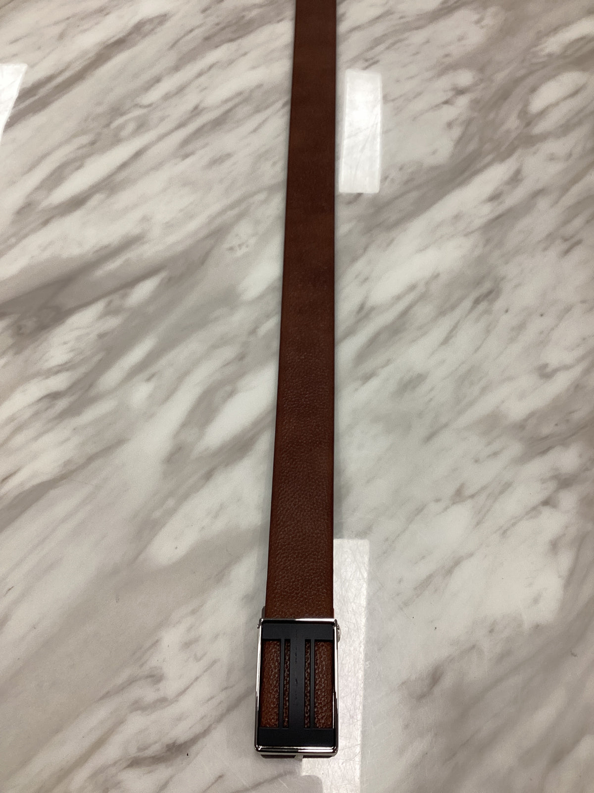 Piccoder Men’s Classic Leather Belt – Hole Buckle