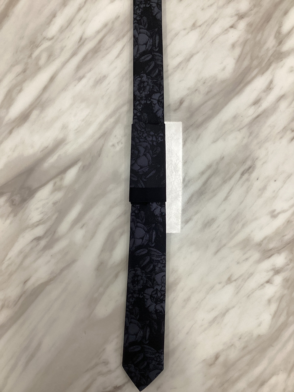 Formal Men’s Necktie with Pocket Square