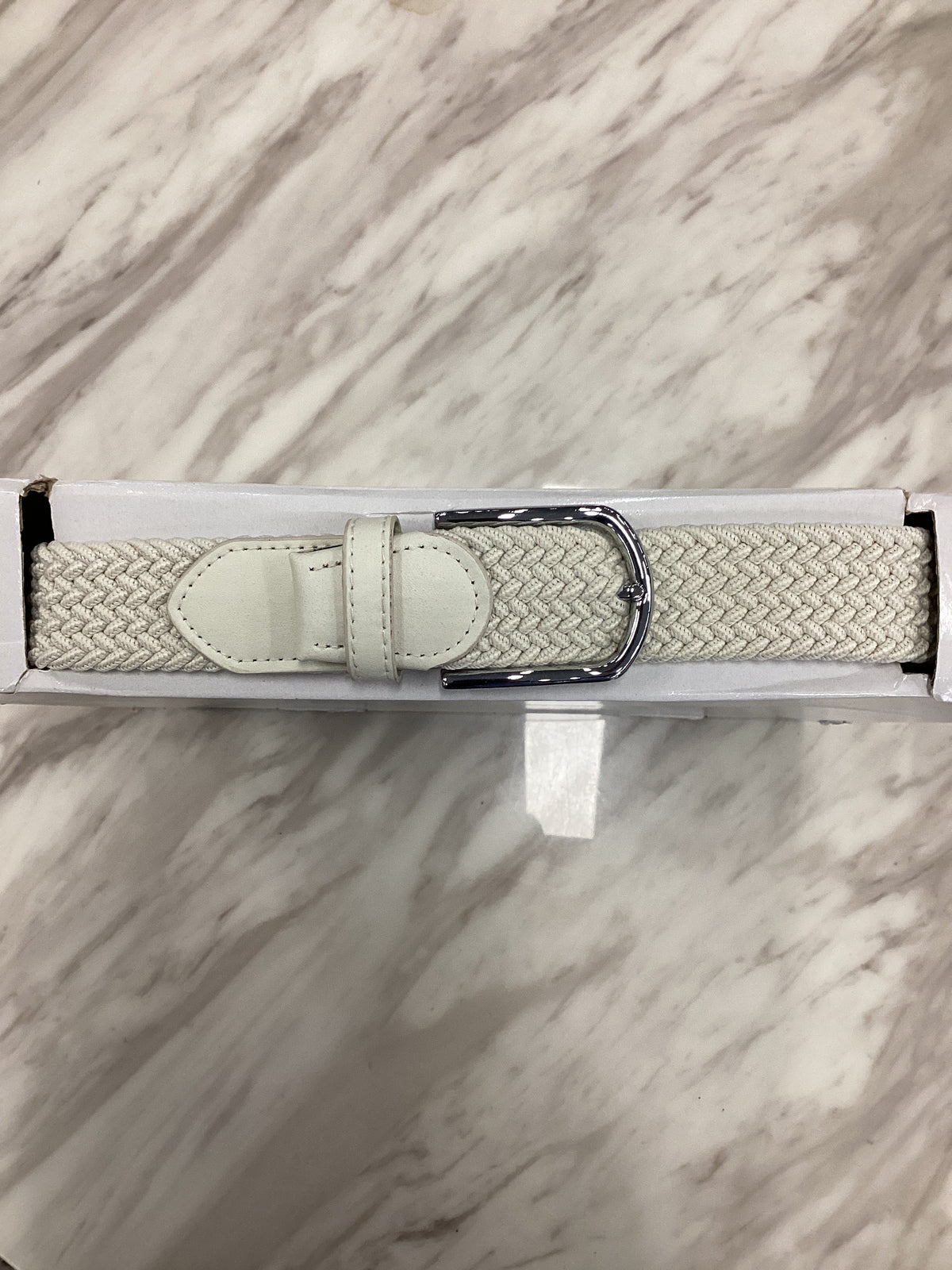 Men’s Classic Leather Belt – Hole Buckle
