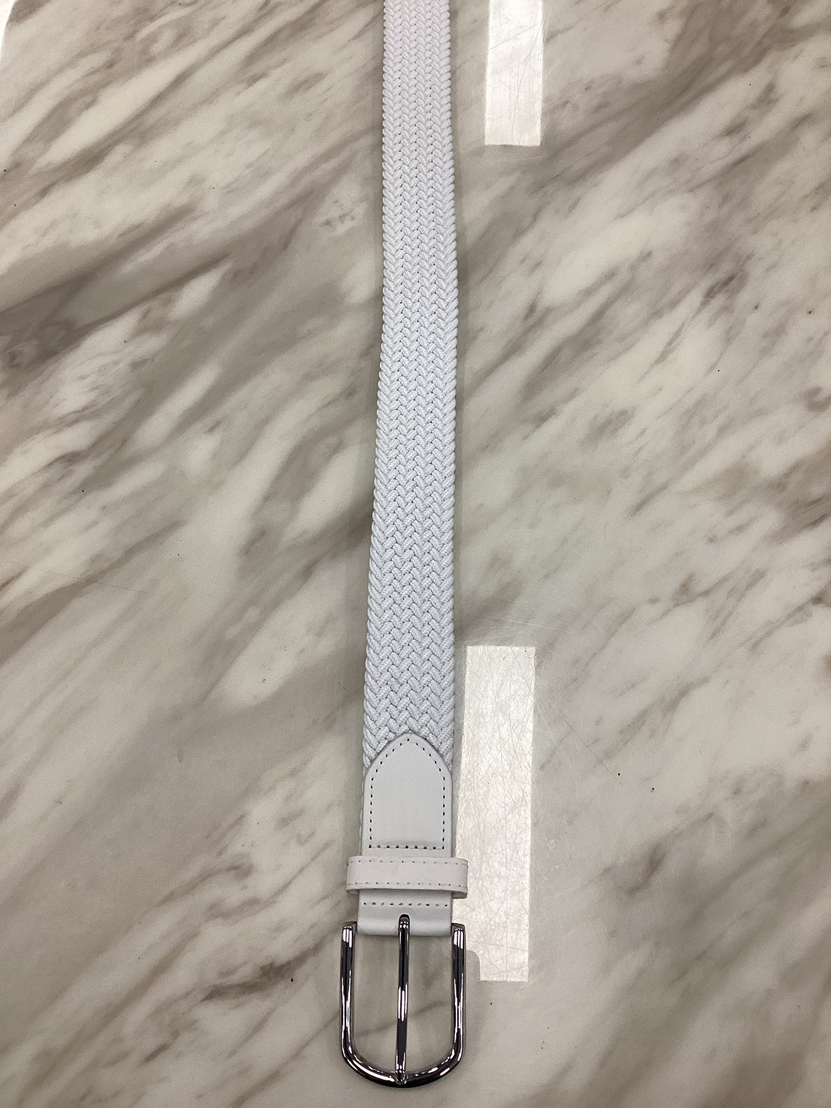 Men’s Classic Leather Belt – Hole Buckle