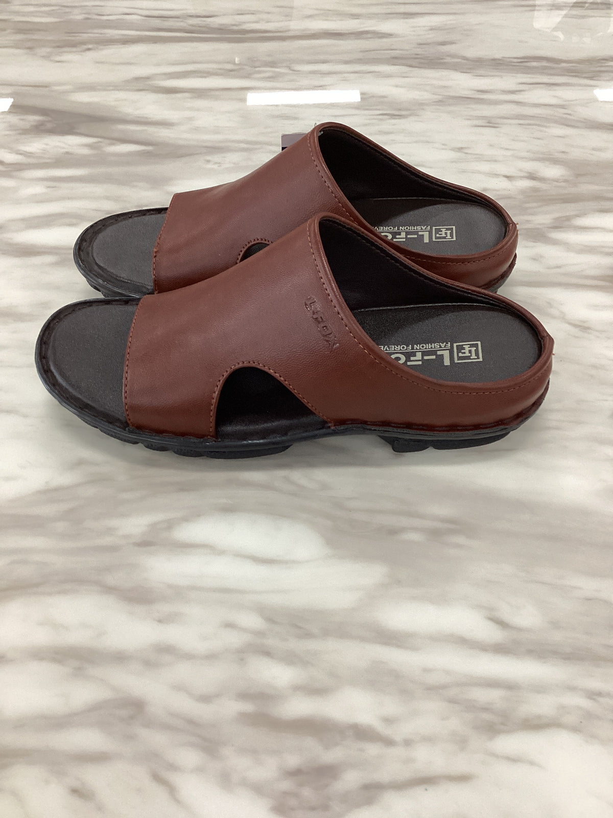L-FOX Men’s Casual Leather Sandals