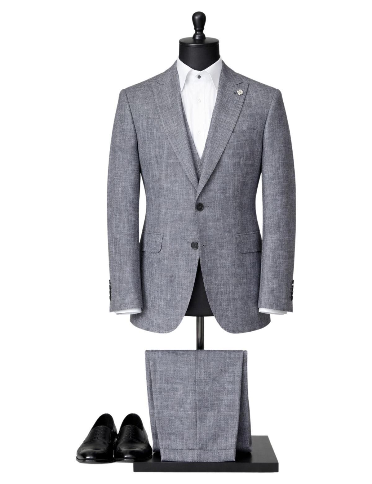Callipso Men’s Three-Piece Suit.(FFF)