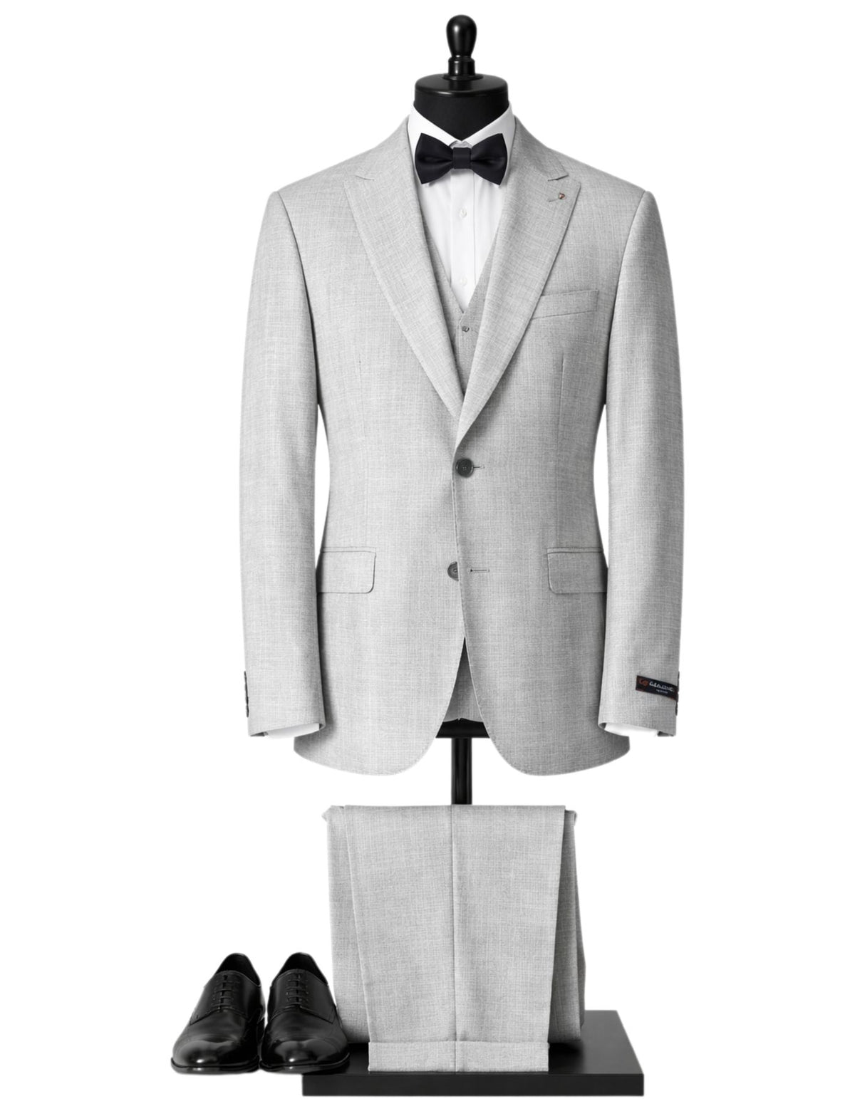 Callipso Men’s Three-Piece Suit.(FFF)