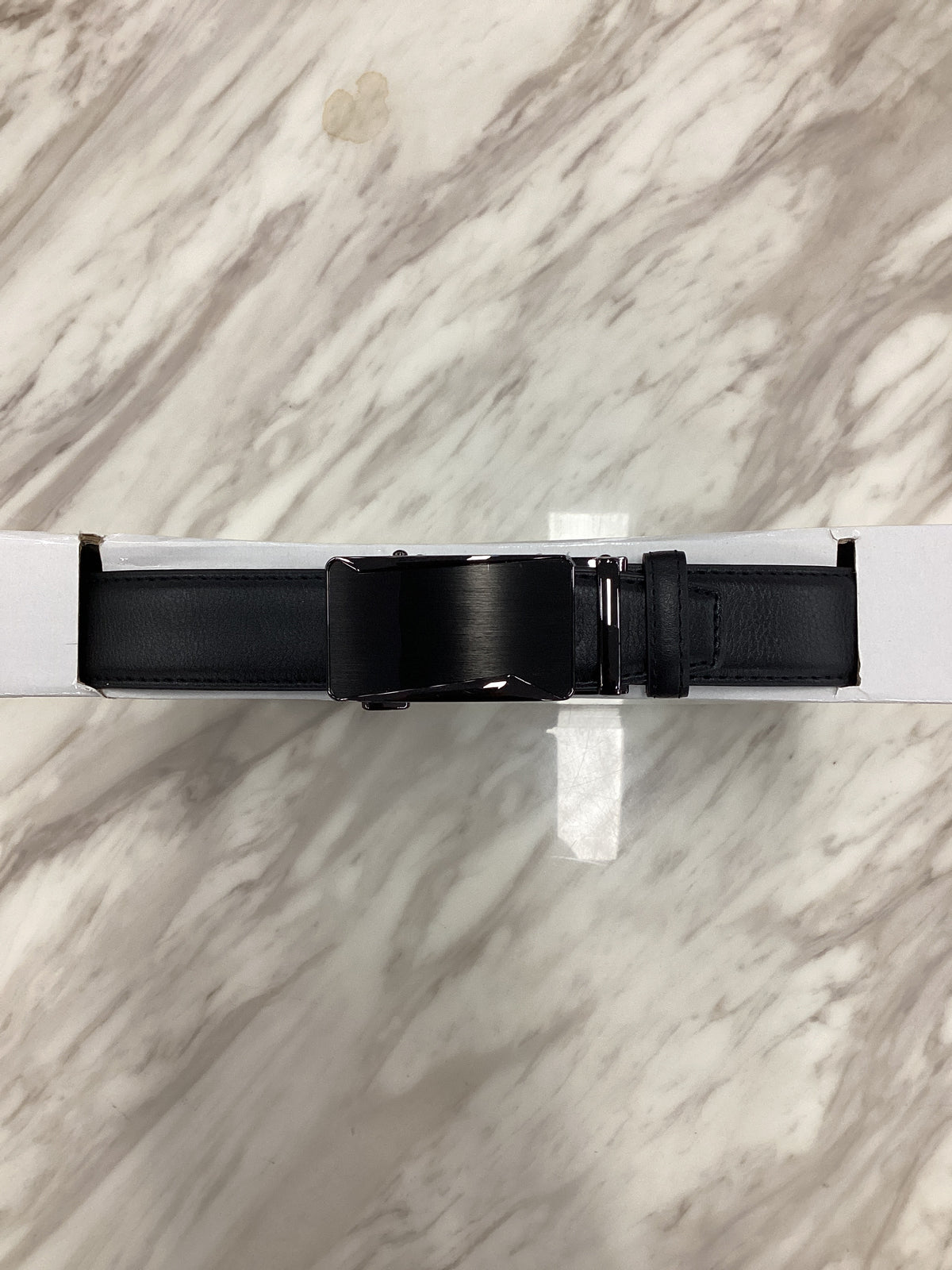 Men’s Ratchet Leather Belt – Automatic Buckle