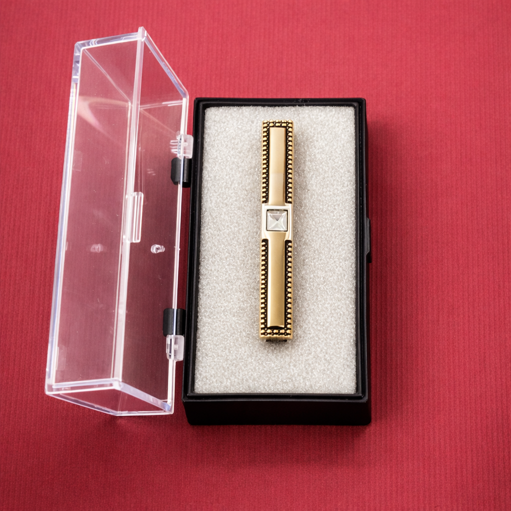 Luxury Gold Tie Clip with Square Stone – Classic Design
