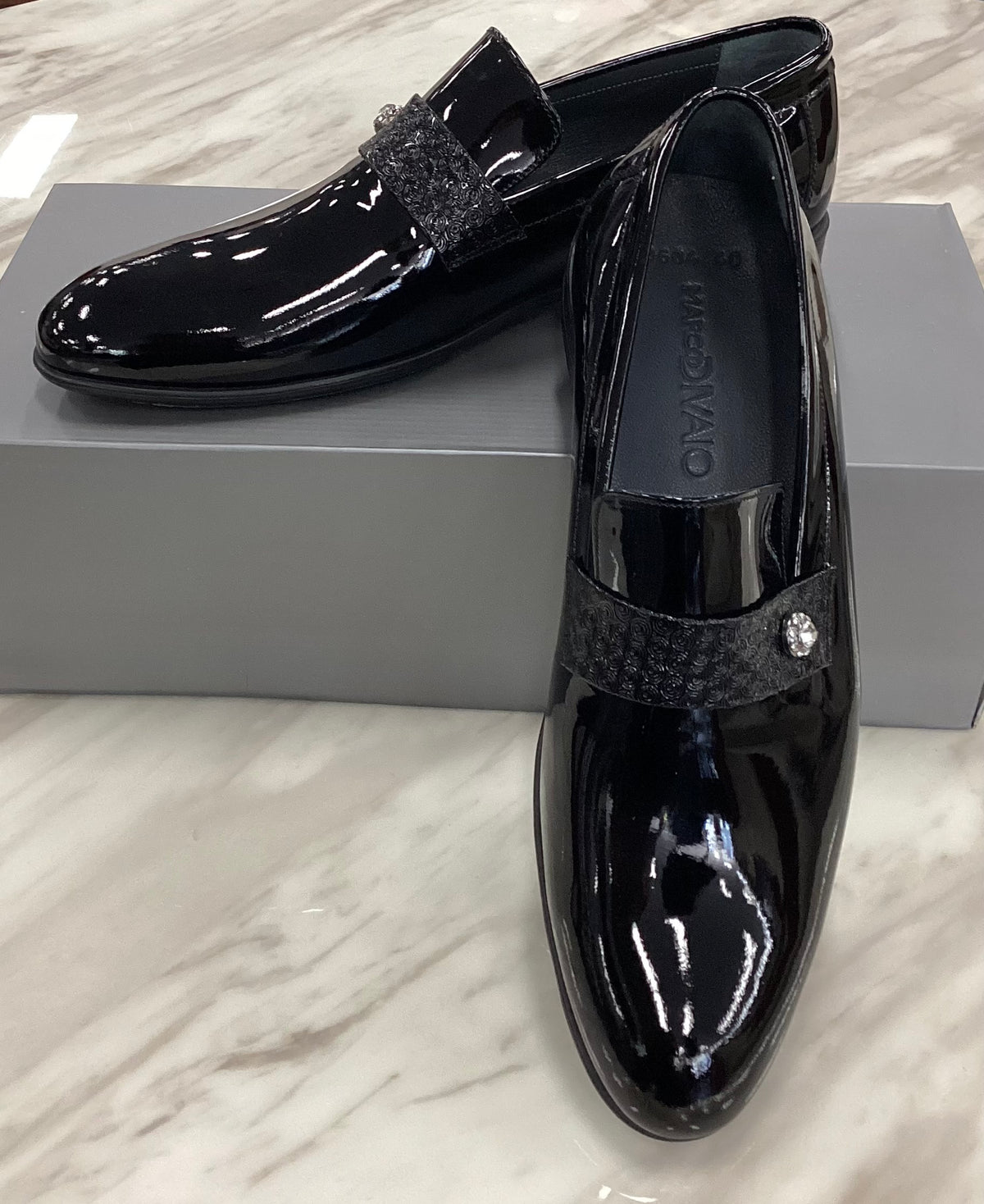 Marco Divaio Men’s Black Loafer.(FFF)