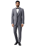 Edgers Men’s Three-Piece Suit.(FFF)