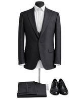 Edgers Men’s Three-Piece Suit.(FFF)