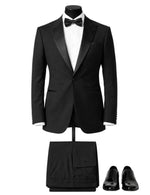 Edgers Men’s Three-Piece Suit.(FFF)