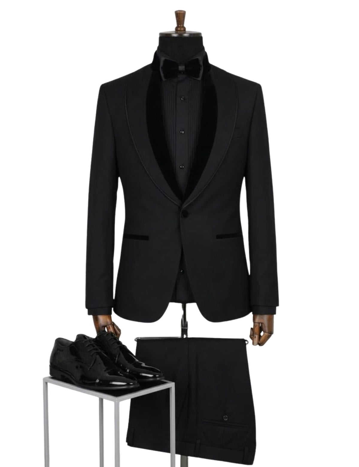 Edgers Men’s Three-Piece Suit + Bow tie.(FFF)