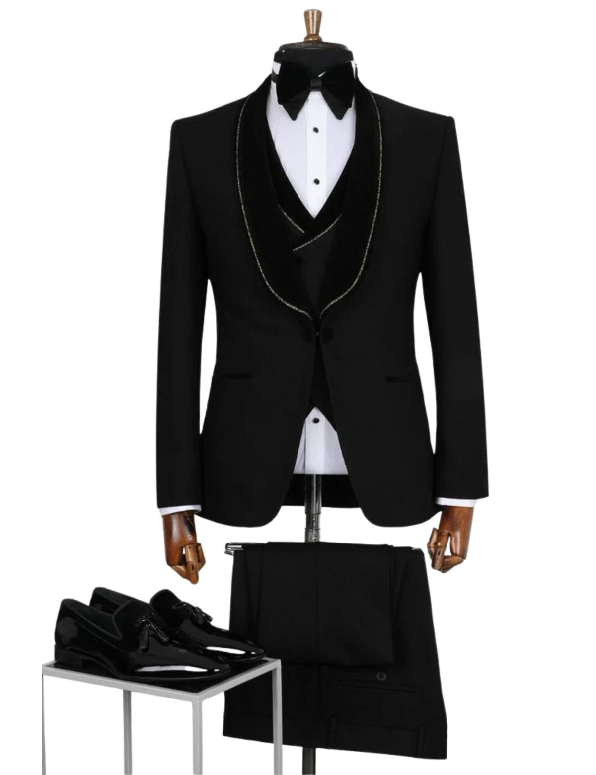 Edgers Men’s Three-Piece Suit + Bow tie.(FFF)