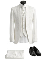Edgers Men’s Three-Piece Suit + Tie.(FFF)