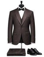 Edgers Men’s Three-Piece Suit.(FFF)