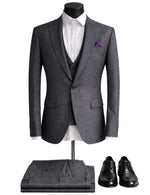 Edgers Men’s Three-Piece Suit.(FFF)