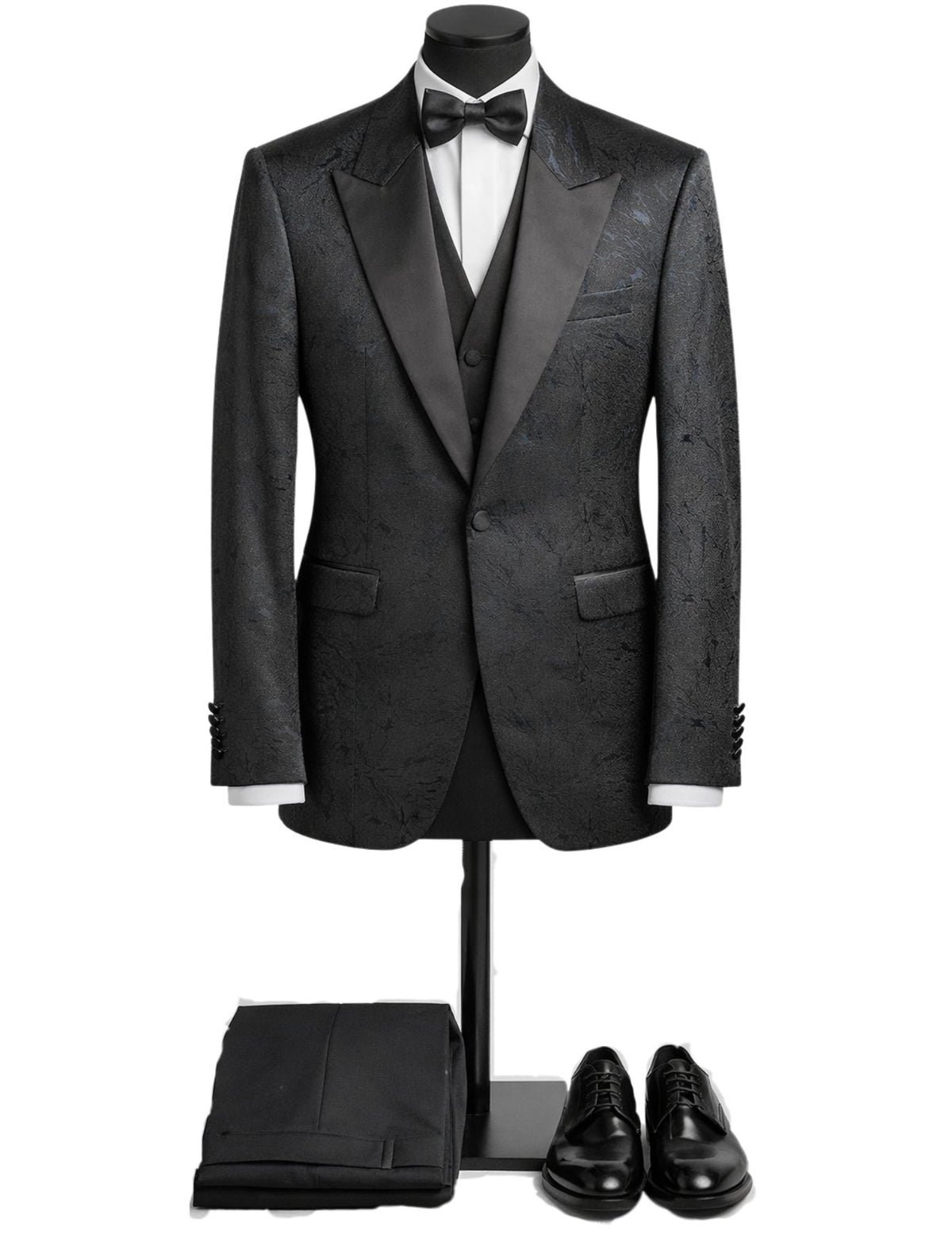 Edgers Men’s Three-piece Suit + Bow tie.(FFF)