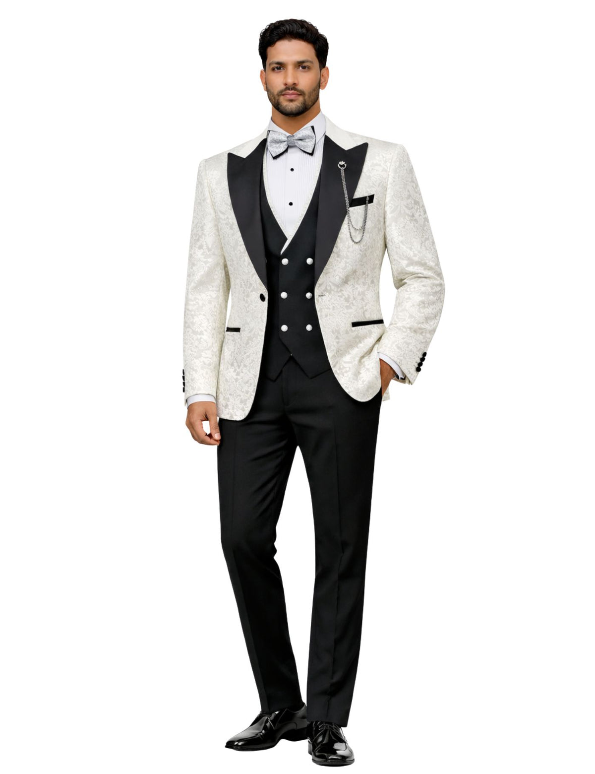 Edgers Men’s Three-Piece Suit +Bow tie