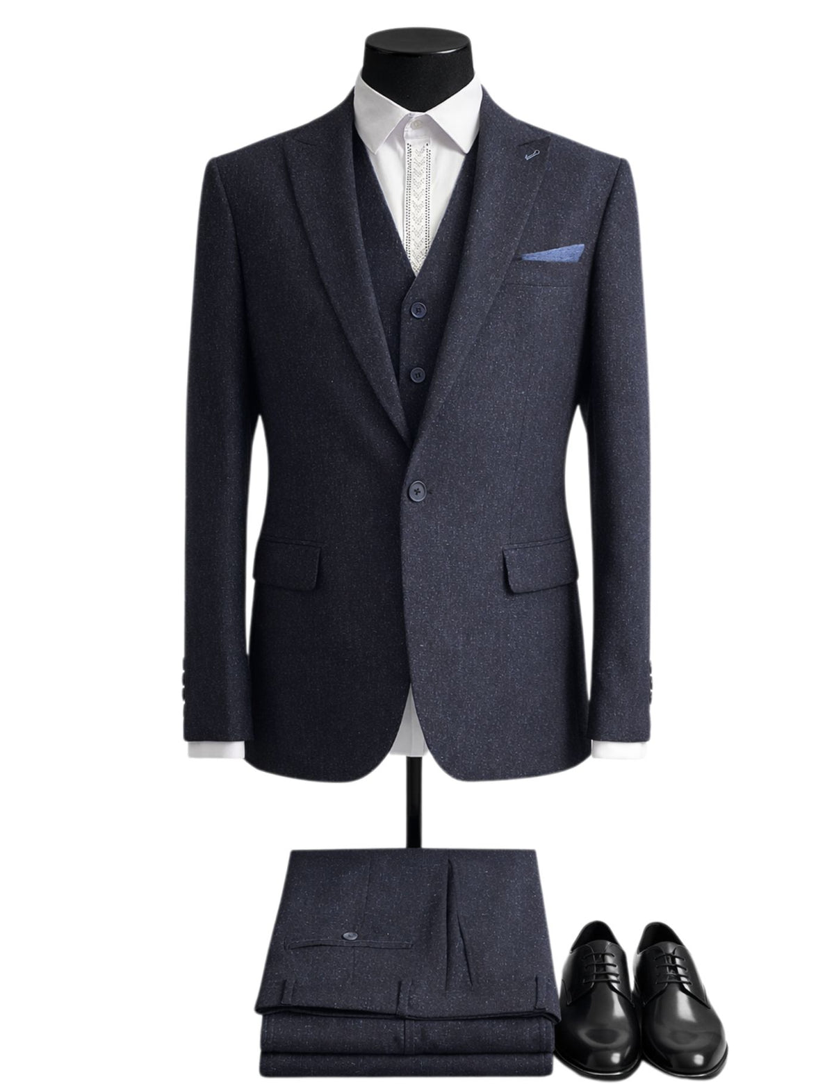 Hiver Men’s Three-Piece Suit.(FFF)