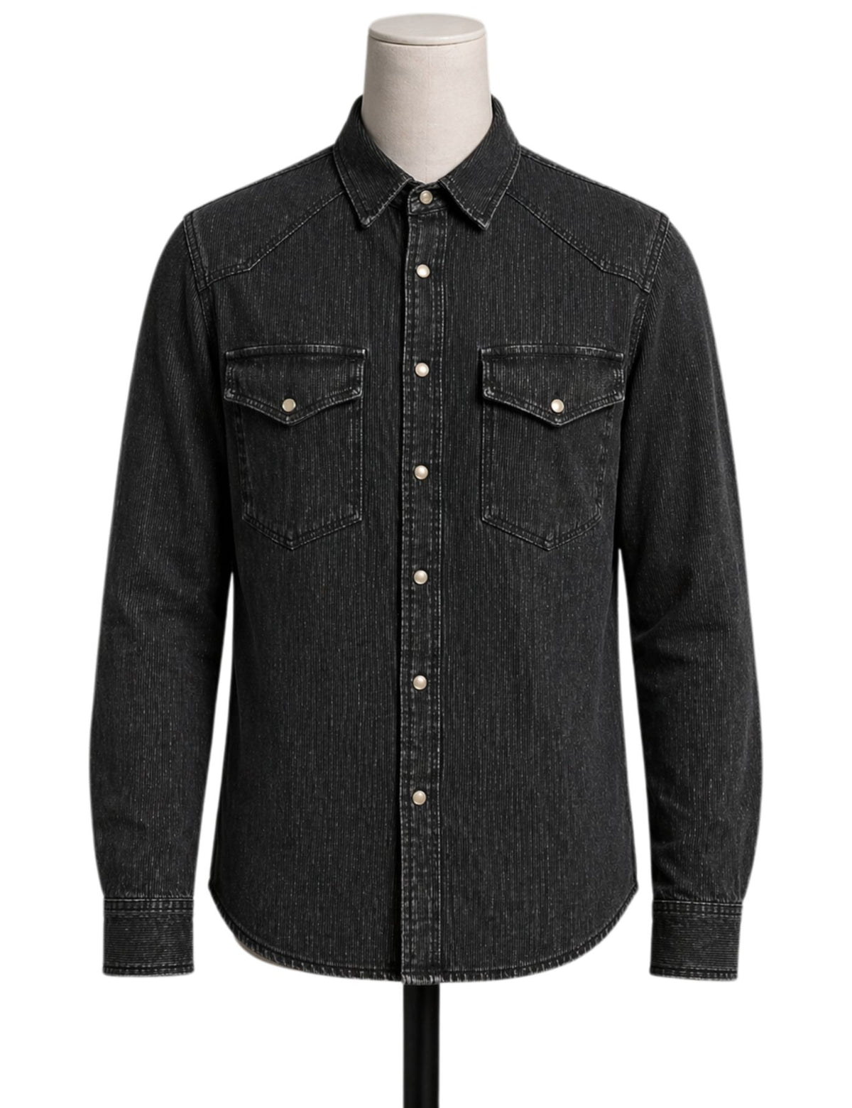Man’s Casual Shirt.(FFF)