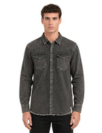 Man’s Casual Shirt.(FFF)