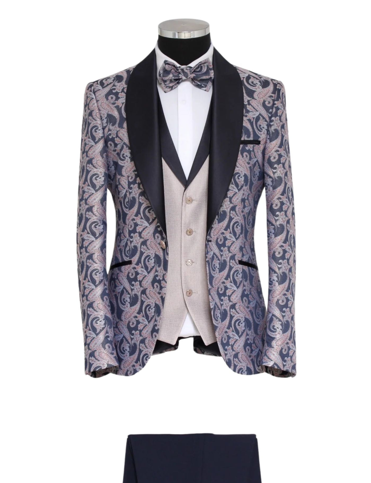 Masculini Men’s Three-Piece Suit + Bow tie
