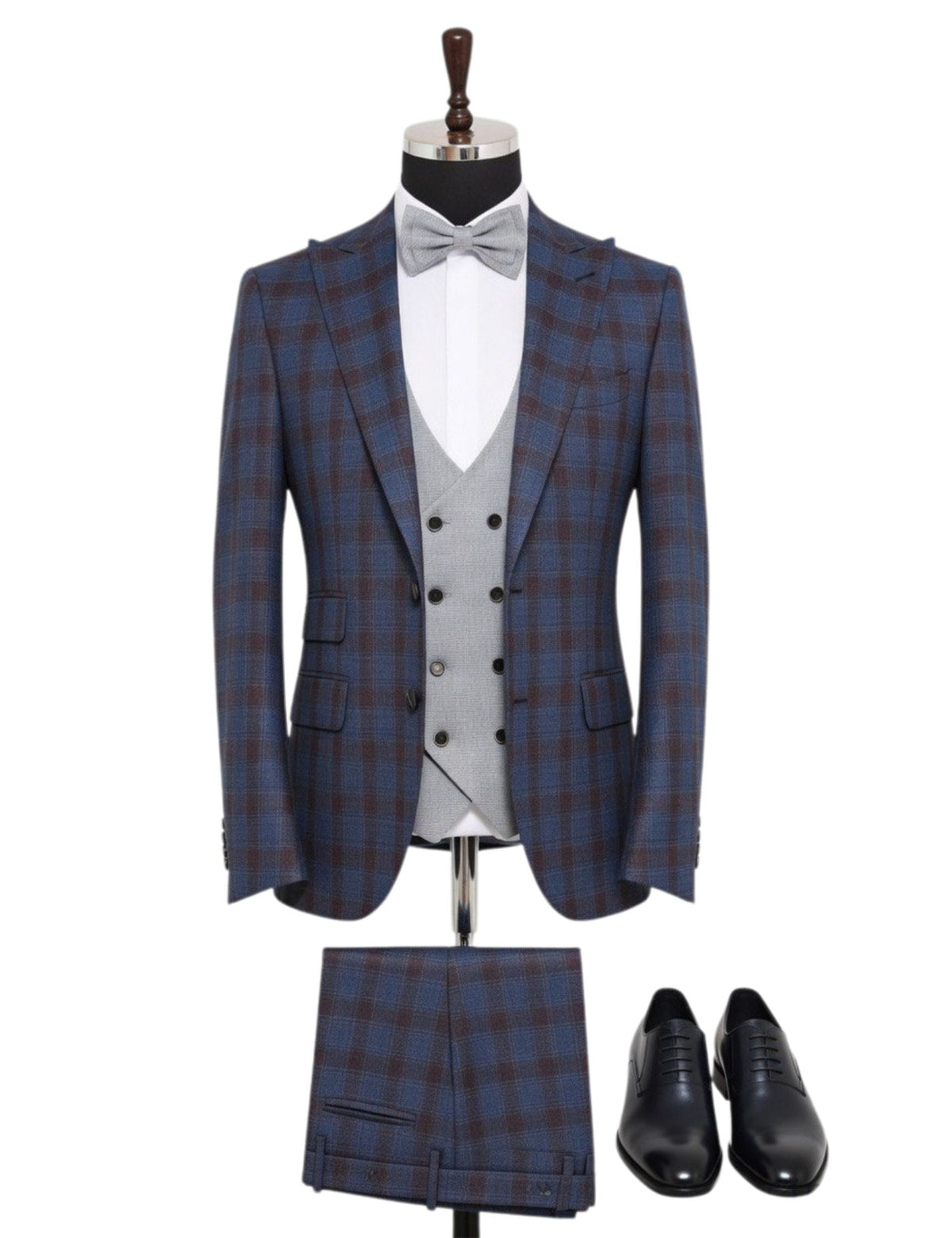 Masculini Men’s Three-Piece Suit + Bow tie