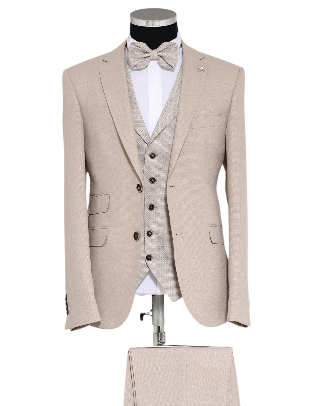 Masculini Men’s Three-Piece Suit + Bow tie