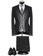 Masculini Men’s Three-Piece Suit + Tie.(FFF)