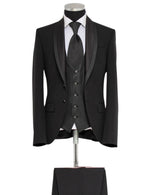 Masculini Men’s Three-Piece Suit + Tie.(FFF)