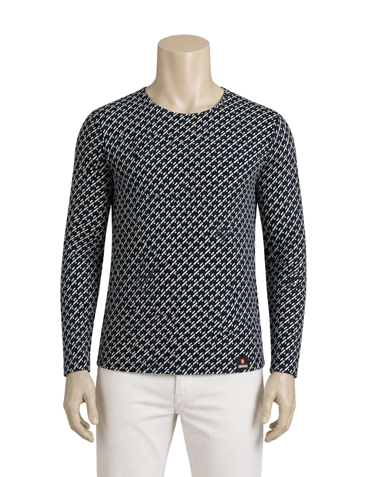 Original Man’s sweater.(FFF)