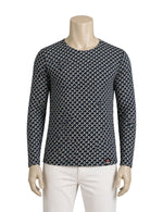Original Man’s sweater.(FFF)