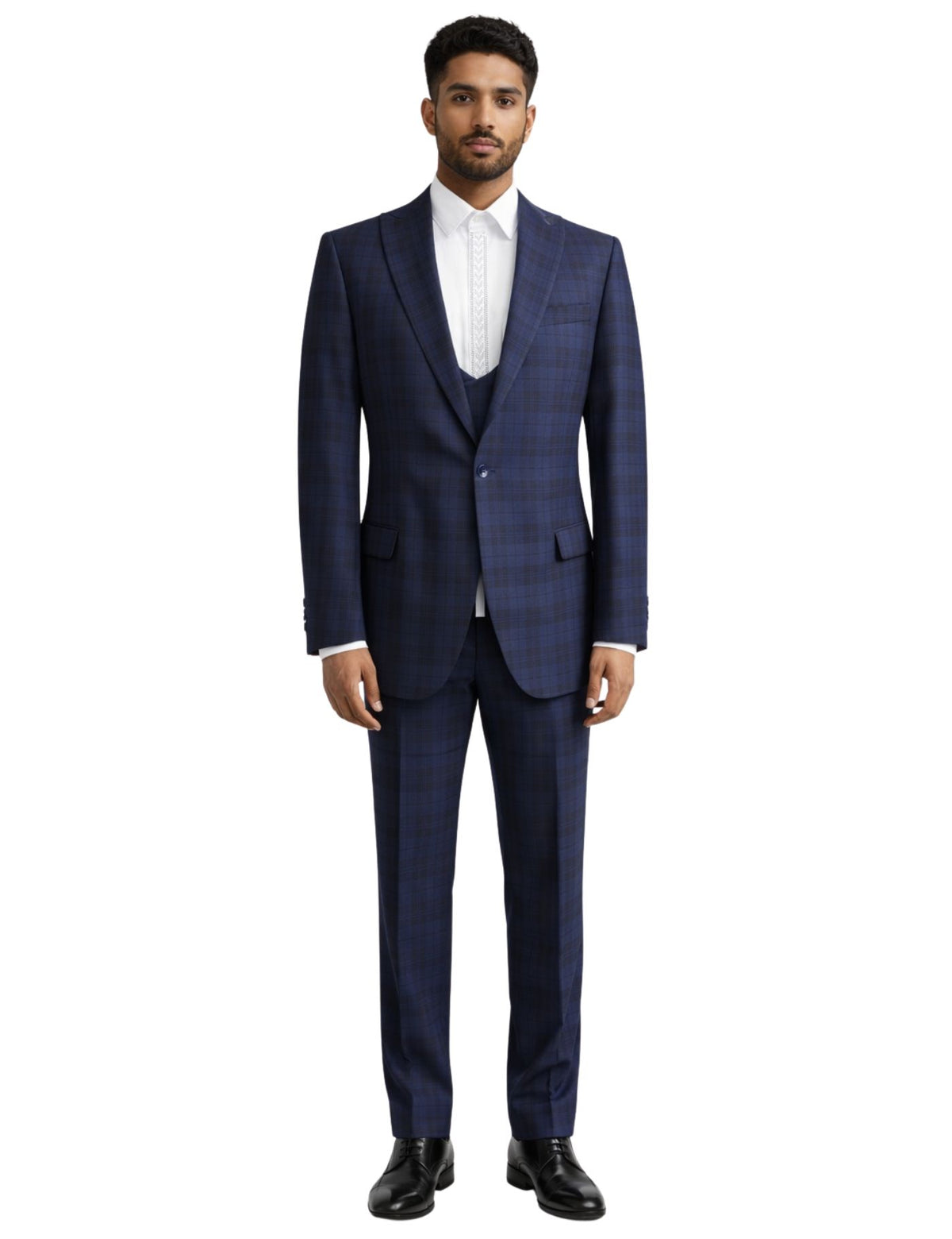 Piserro Men’s Three-Piece Suit.(FFF)