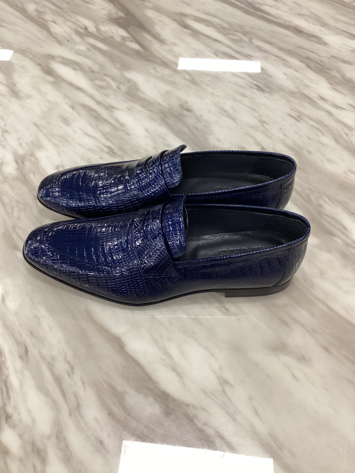 Men’s Crocodile-Embossed Patent Leather Loafers