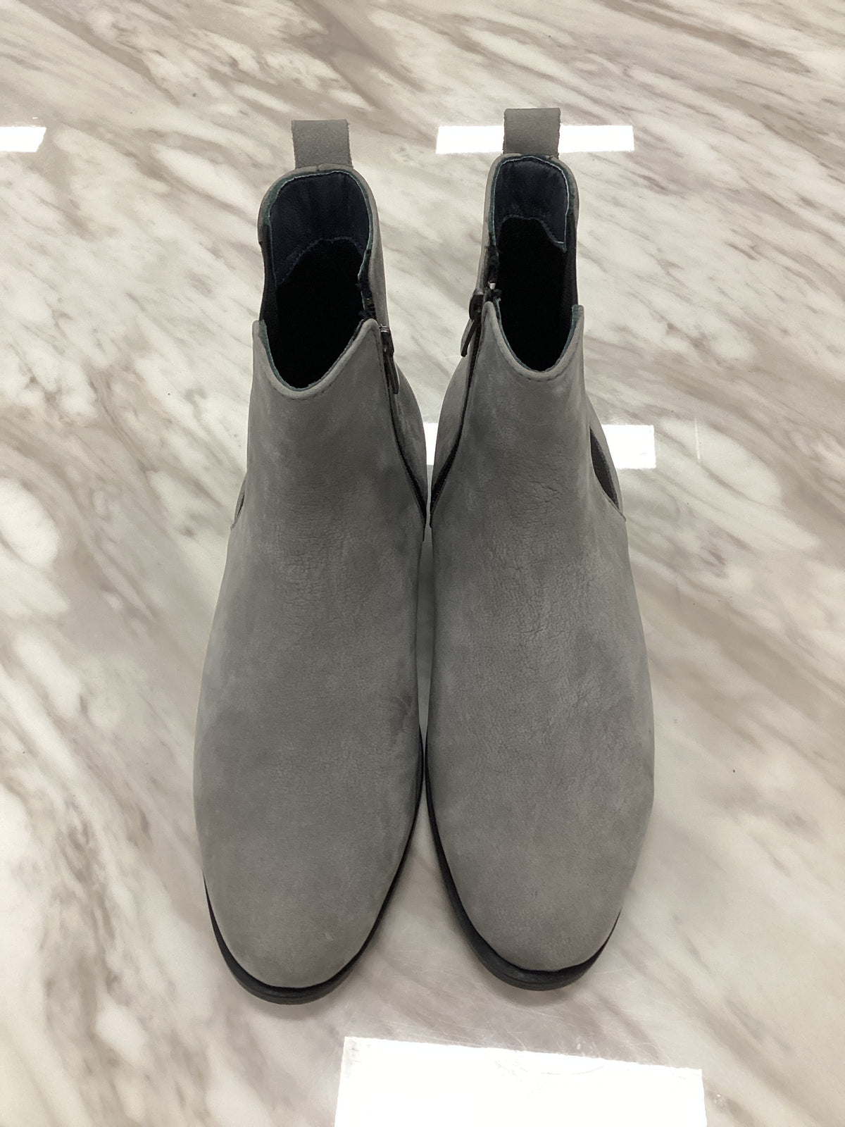 Luiz Paulo Men’s Suede Chelsea Boots