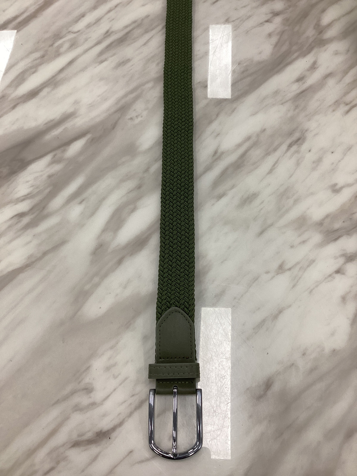 Men’s Classic Leather Belt – Hole Buckle
