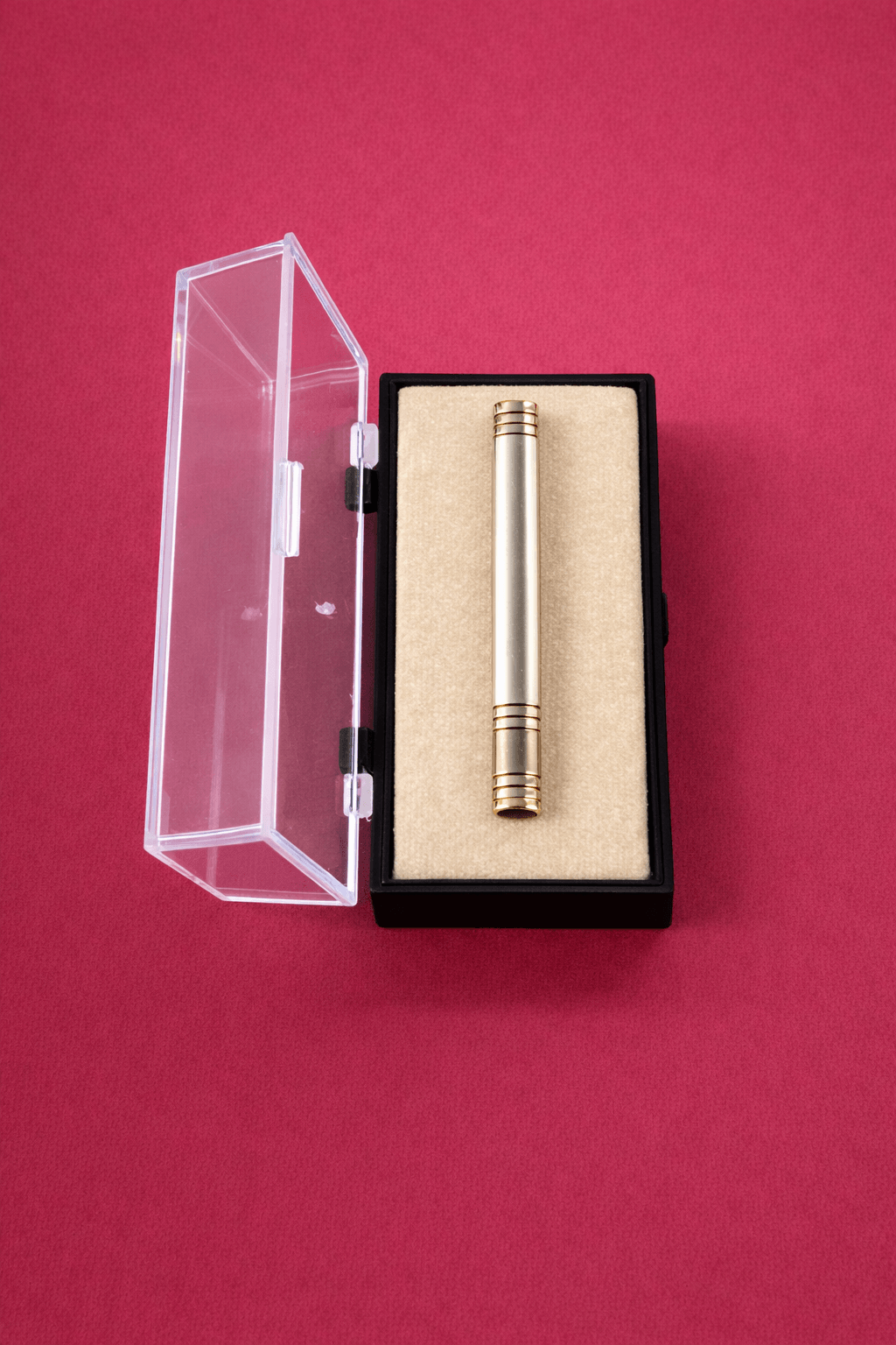 Silver Tie Clip with Gold Ring Accents – Minimalist Luxury Men’s Formal Accessory