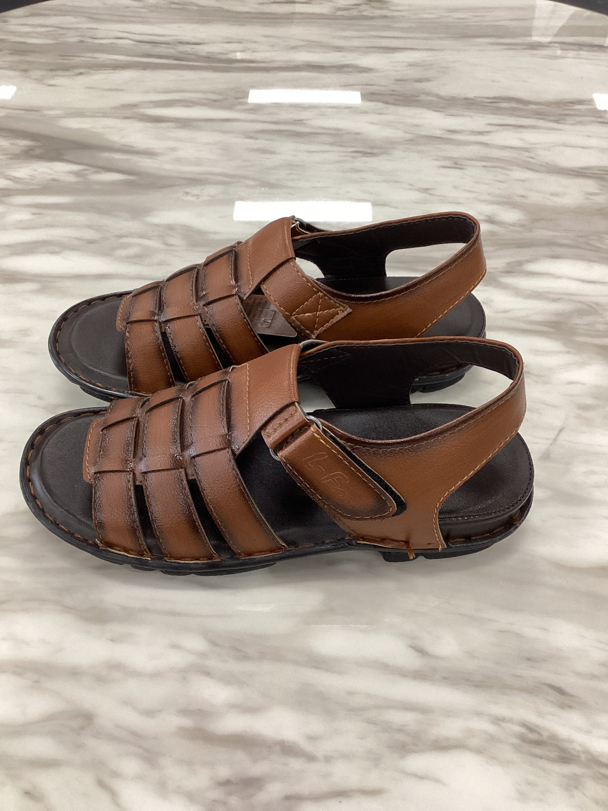 L-FOX Men’s Casual Leather Sandals
