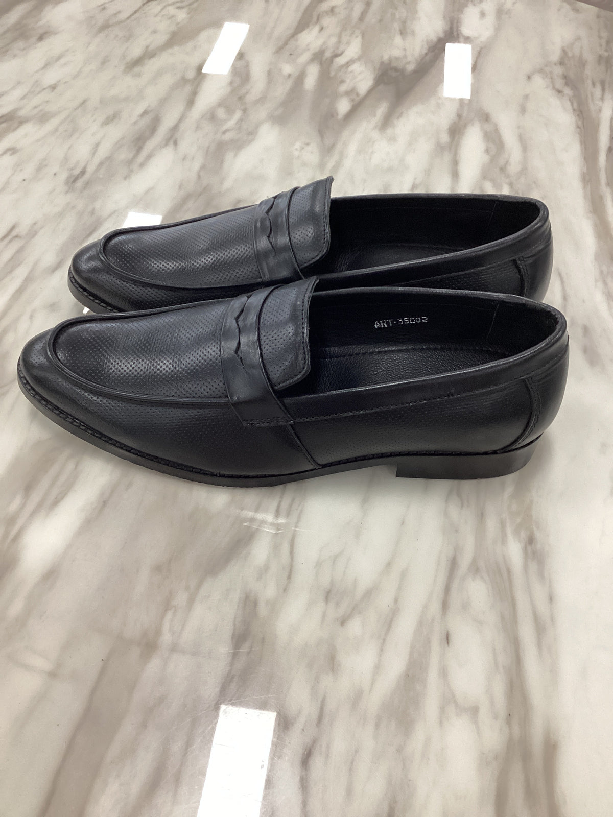 Regal Men’s Classic Leather Penny Loafers