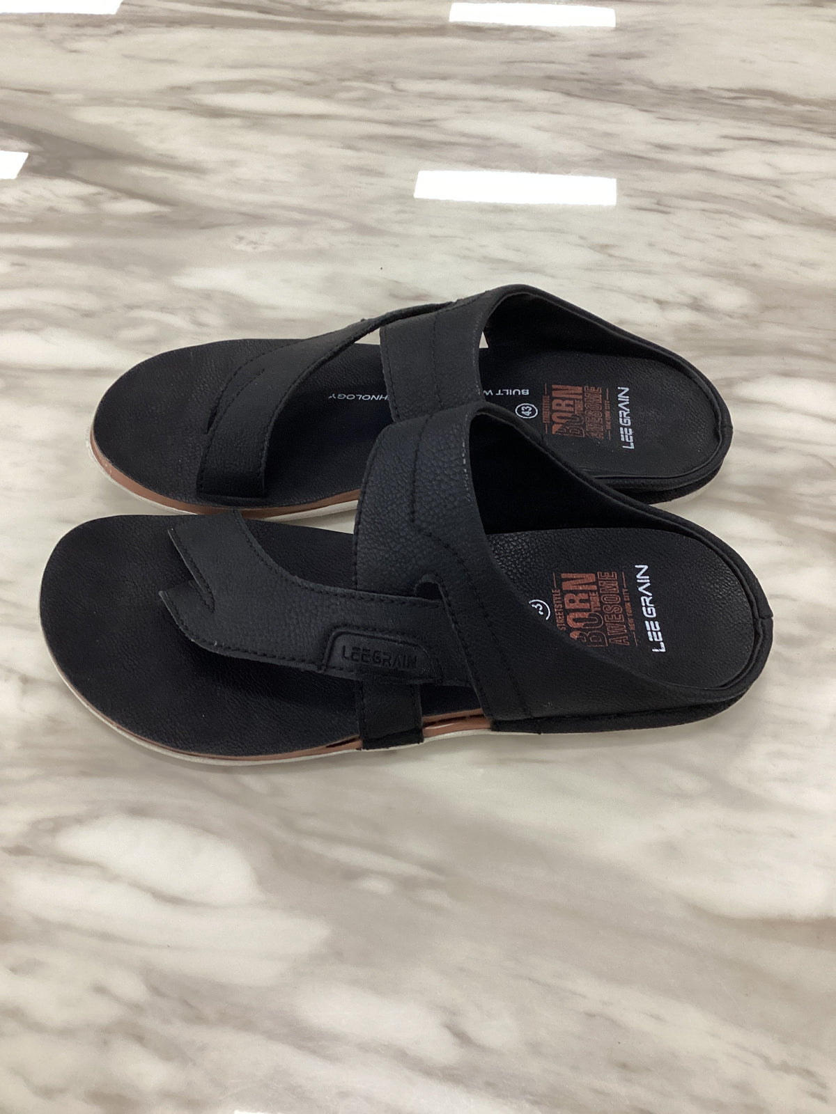 Lee Grain Men’s Casual Leather Sandals