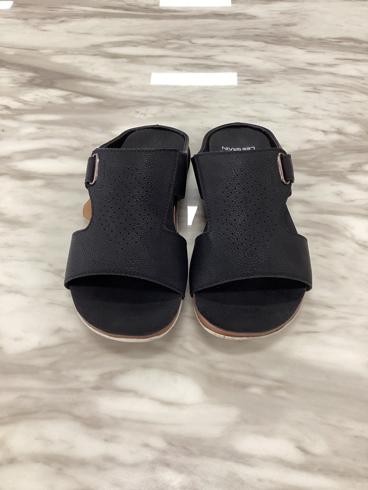 Lee Grain Men’s Casual Leather Sandals