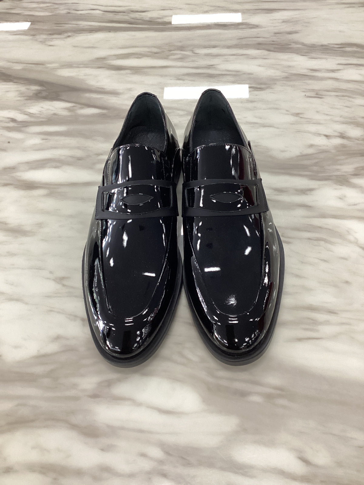 Marco Divaio Men’s Patent Leather Penny Loafers.(FFF)