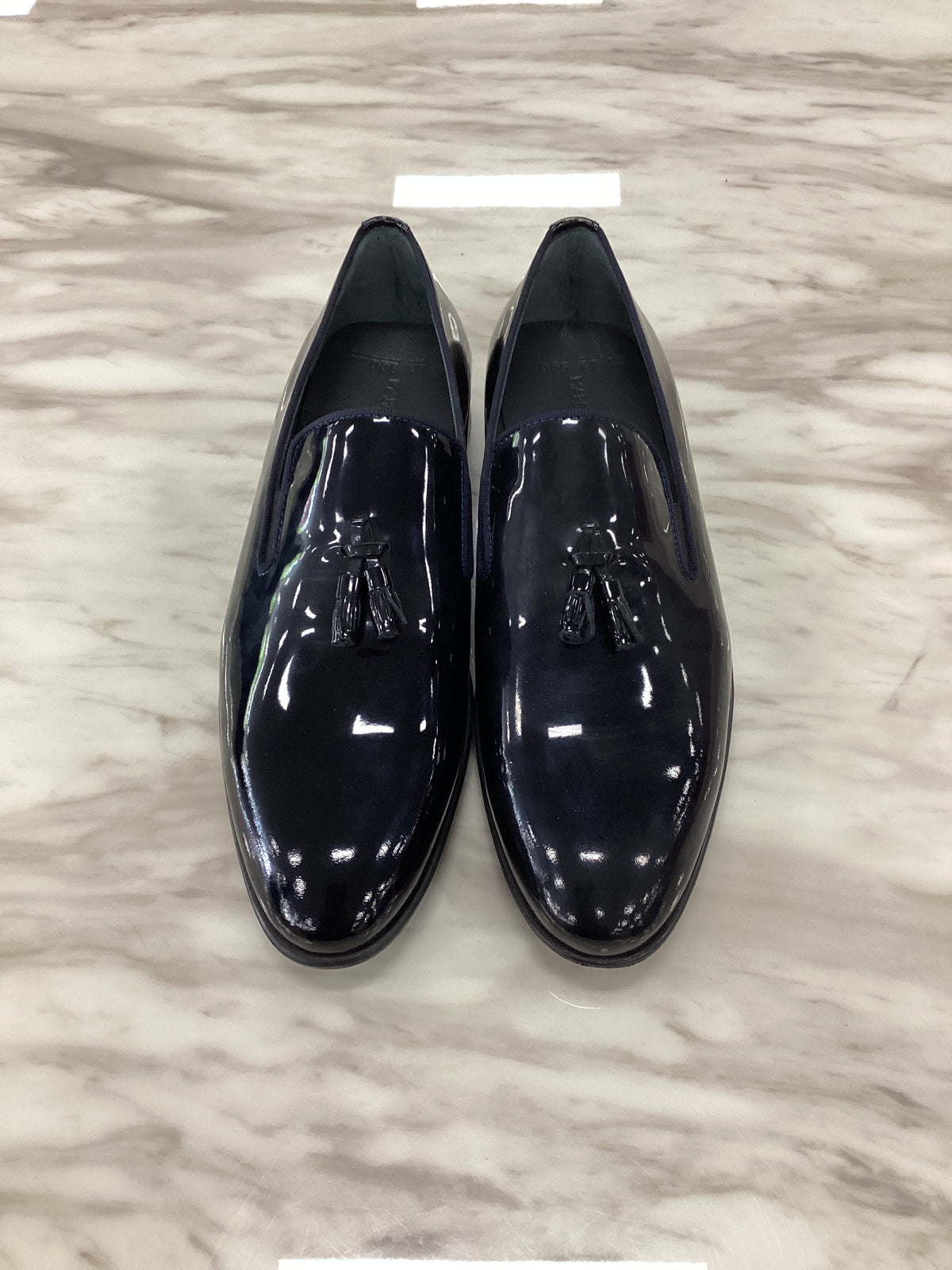 Marco Divaio Men’s Patent Leather Tassel Loafers.(FFF)