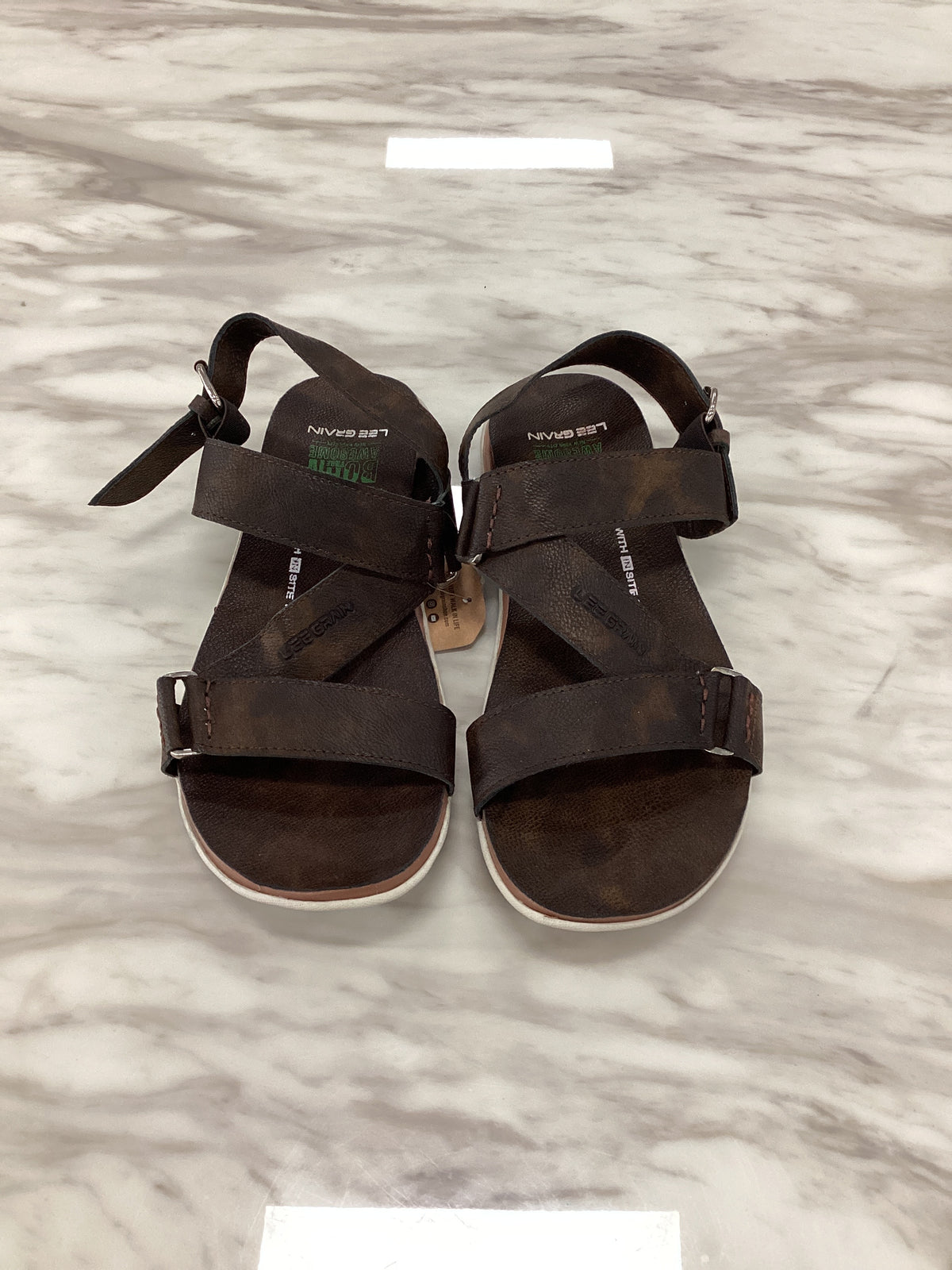 Lee Grain Men’s Casual Leather Sandals