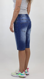 Women’s Denim Knee-Length Shorts – Relaxed Fit