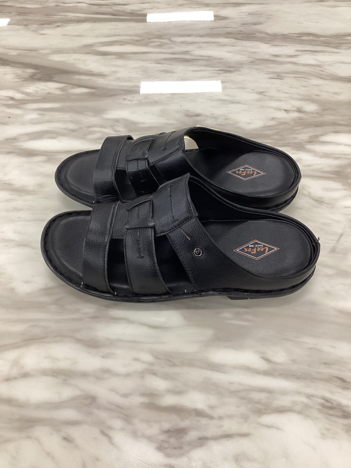 Leefox Men’s Casual Leather Sandals